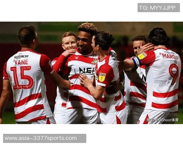 莫克姆与奥德的精彩对决揭示了足球战术与团队协作的完美结合